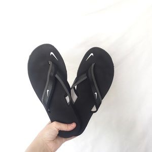 Nike Flip Flops